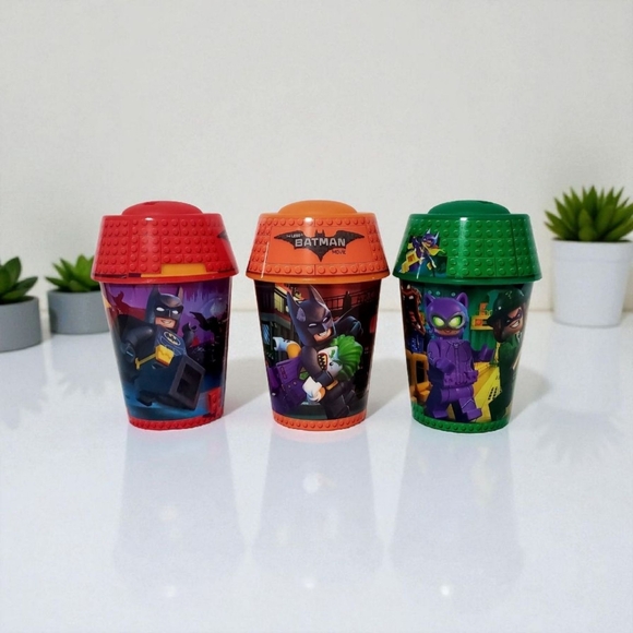 The Lego Batman Movie 2017 McDonald's Drink Cups With Lids, Lot Of 3. - Picture 2 of 8